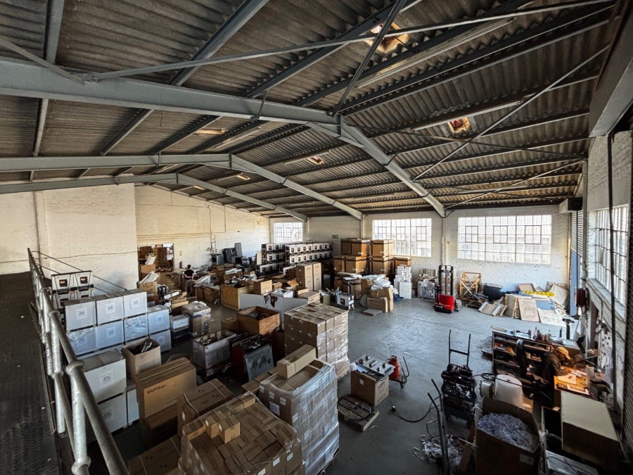 To Let commercial Property for Rent in Paarden Eiland Western Cape